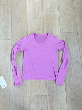 Lululemon swiftly long sleeve. Race length.
